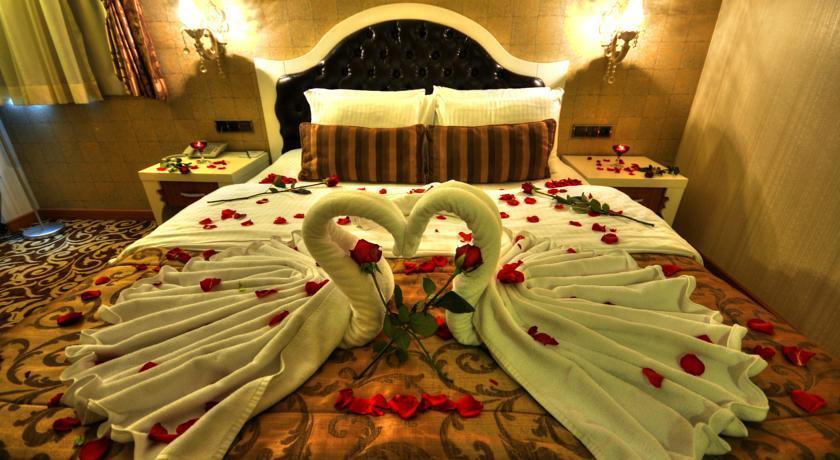Golden Deluxe Hotel Адана Екстериор снимка