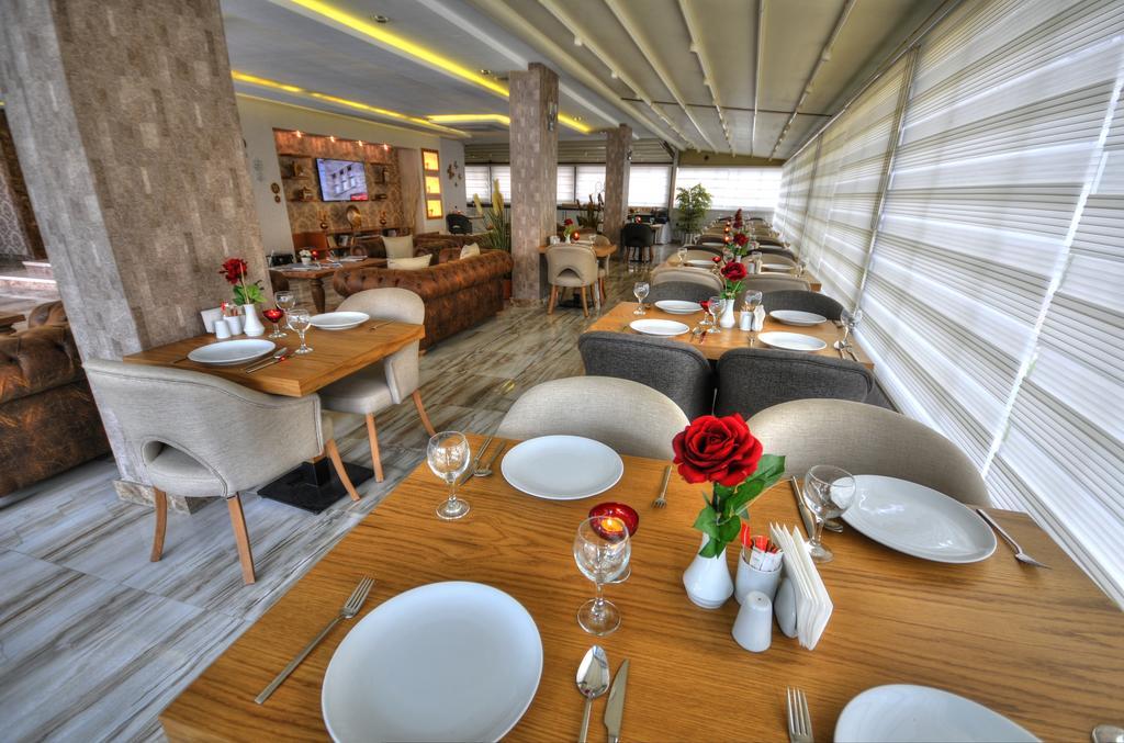 Golden Deluxe Hotel Адана Екстериор снимка