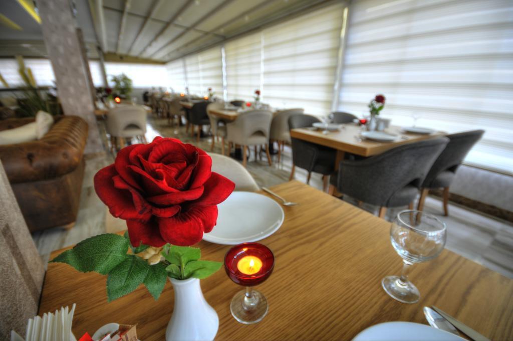 Golden Deluxe Hotel Адана Екстериор снимка
