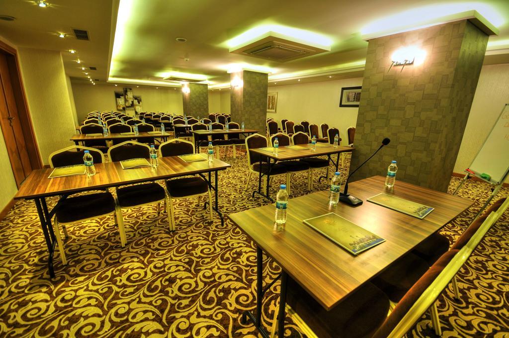Golden Deluxe Hotel Адана Екстериор снимка