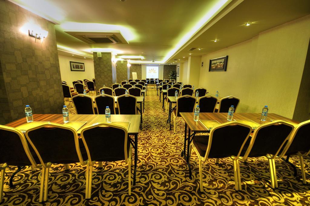 Golden Deluxe Hotel Адана Екстериор снимка