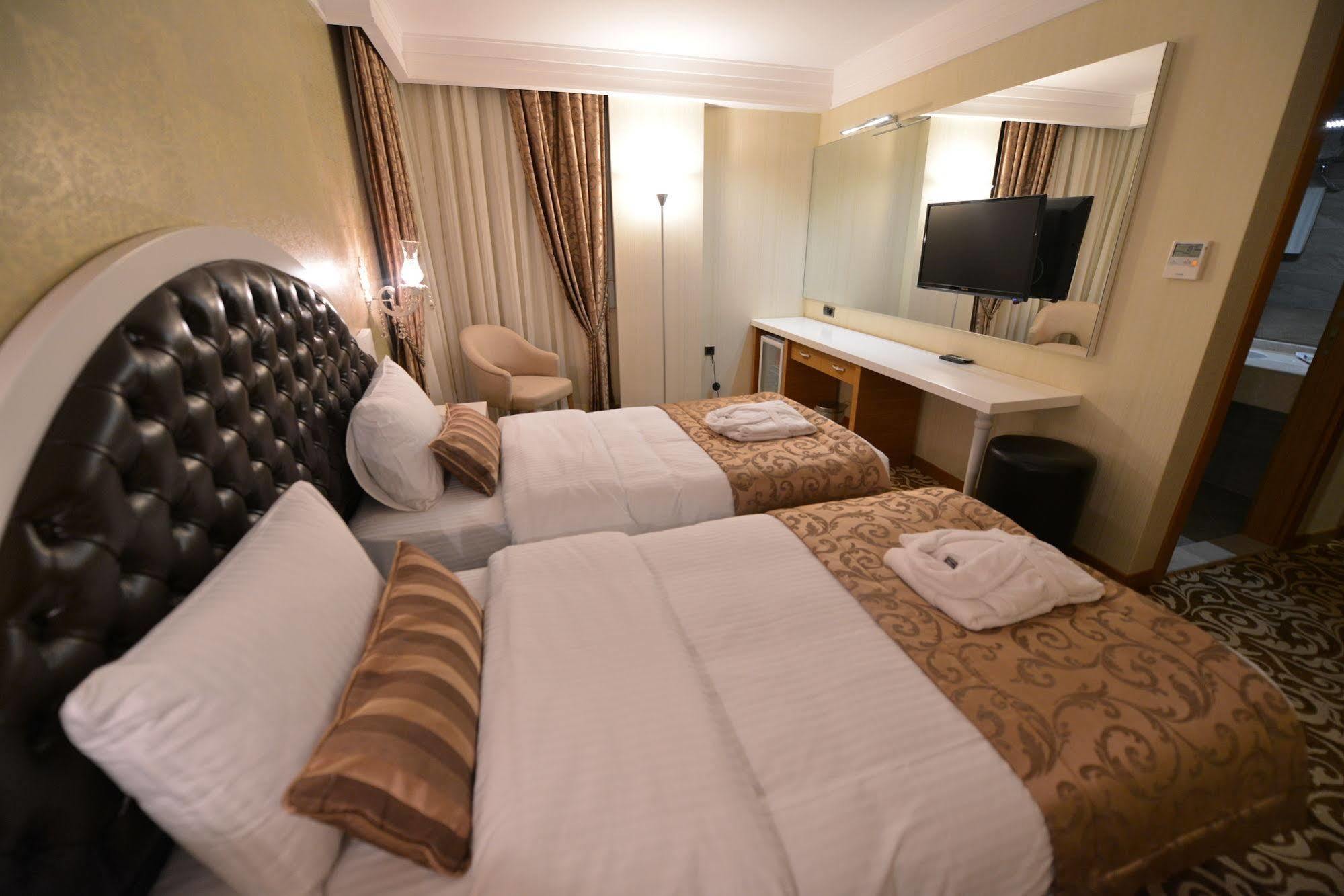 Golden Deluxe Hotel Адана Екстериор снимка